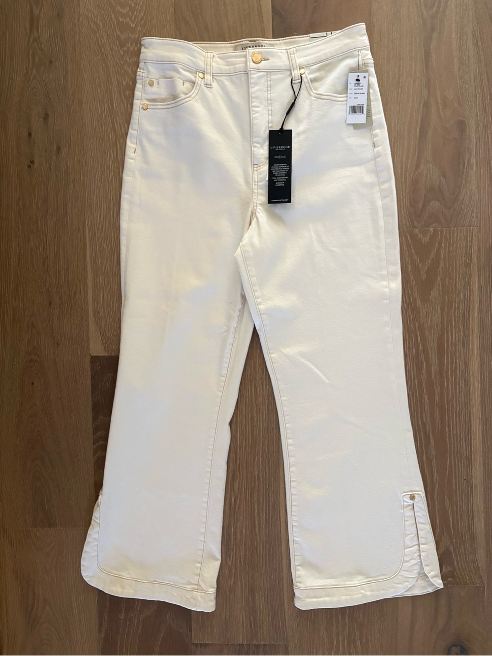 NWT Liverpool Cream Crop Flare Jeans, size 10